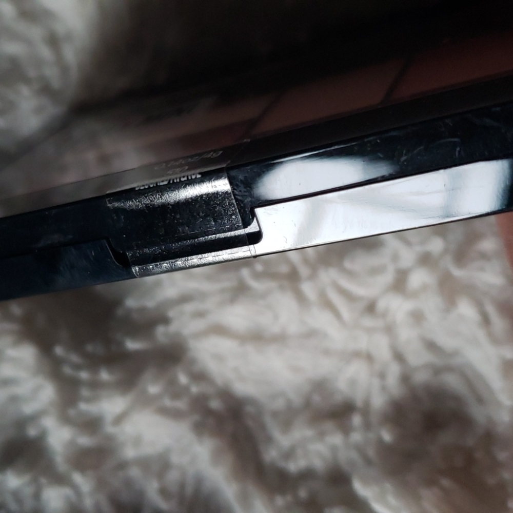 nwt. maybelline THE CITY MINI PALETTE - Picture 3 of 4